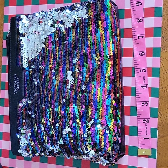 VS Sequin Make-up Bag EUC - Picture 10 of 14